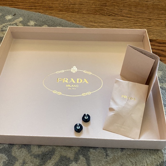 Authentic Prada platform heels - Picture 12 of 16